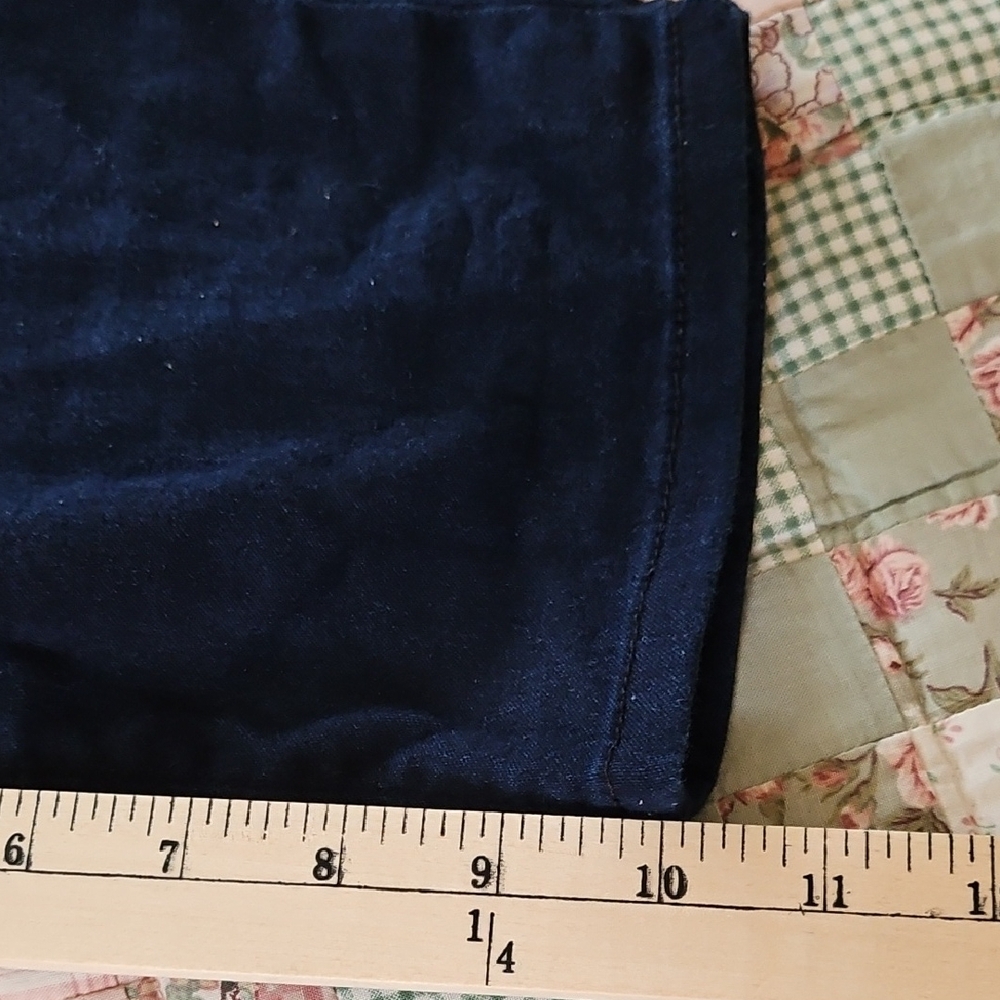 1822 'Butter' Denim Skinny Bermuda Shorts- Size 4 - Picture 5 of 8